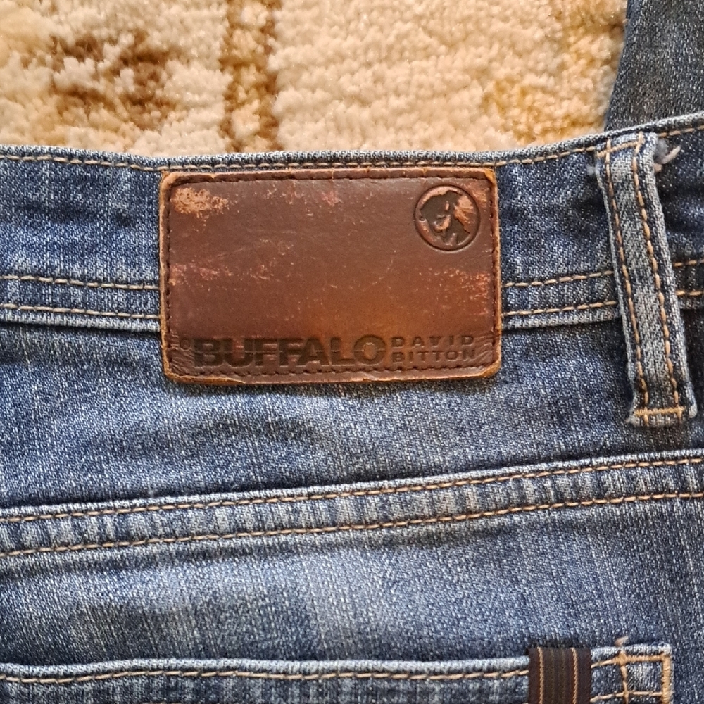 Buffalo David Bitton Jeans - Picture 2 of 6